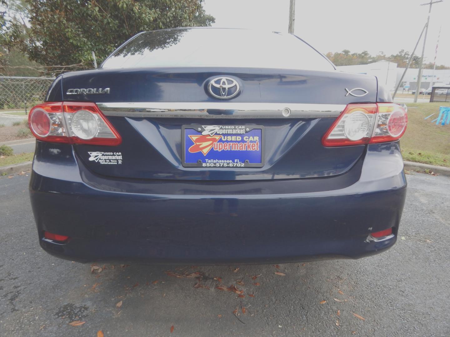 2012 Blue /Gray Toyota Corolla LE (5YFBU4EE6CP) with an 1.8L engine, Automatic transmission, located at 3120 W Tennessee St, Tallahassee, FL, 32304-1002, (850) 575-6702, 30.458841, -84.349648 - Photo#3